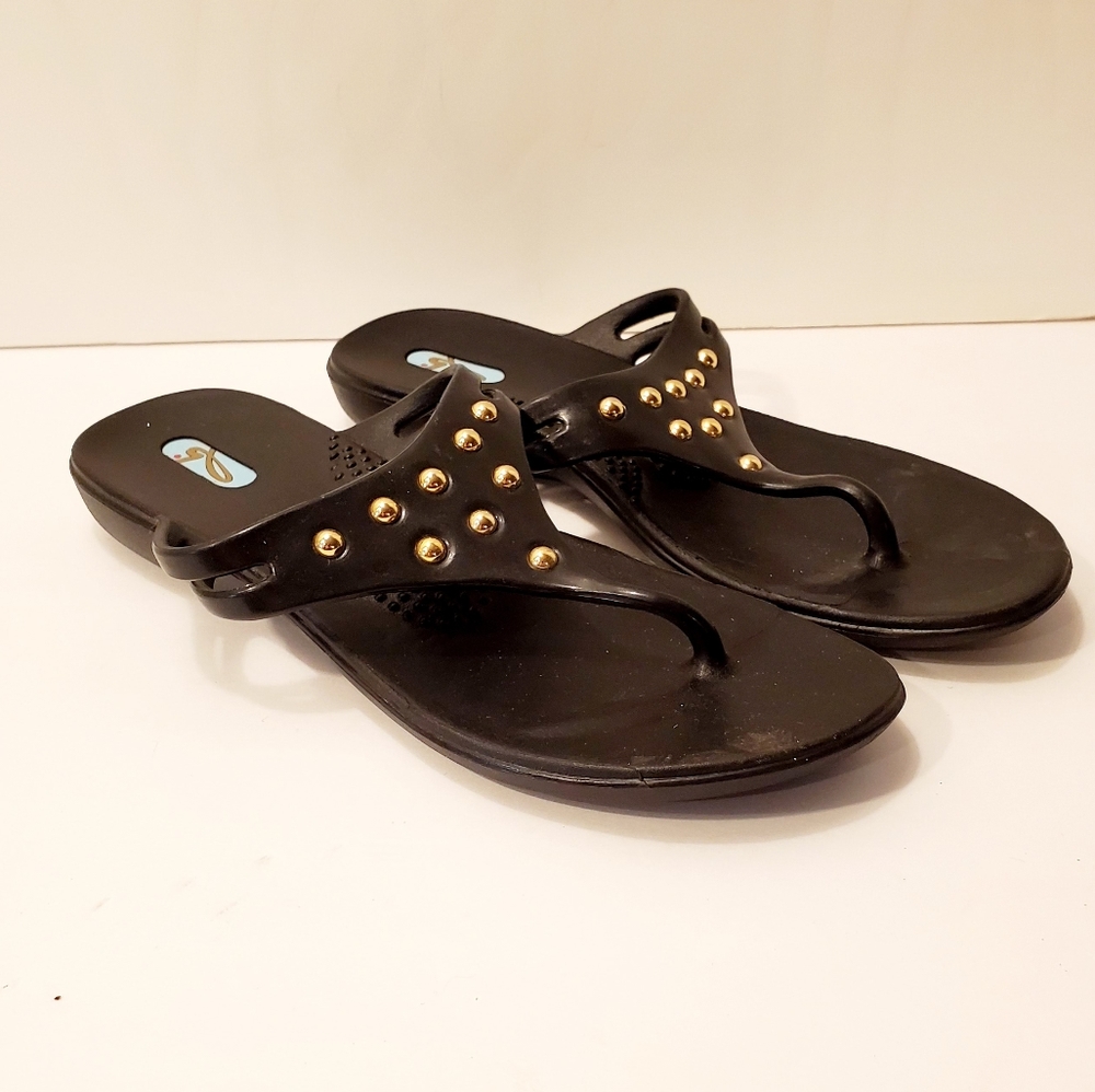 OKA b. Med Recycled Black Rubber Sandals